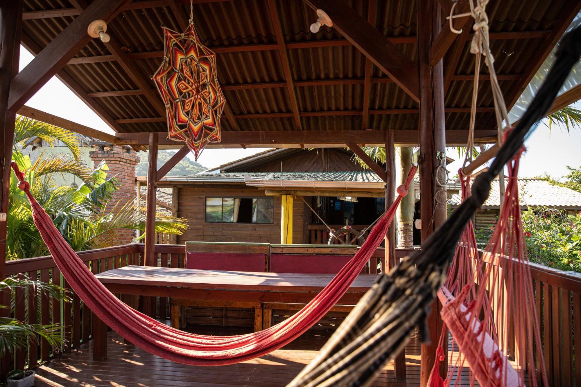 Guarda Encantada Surf Hostel Palhoca Exterior photo